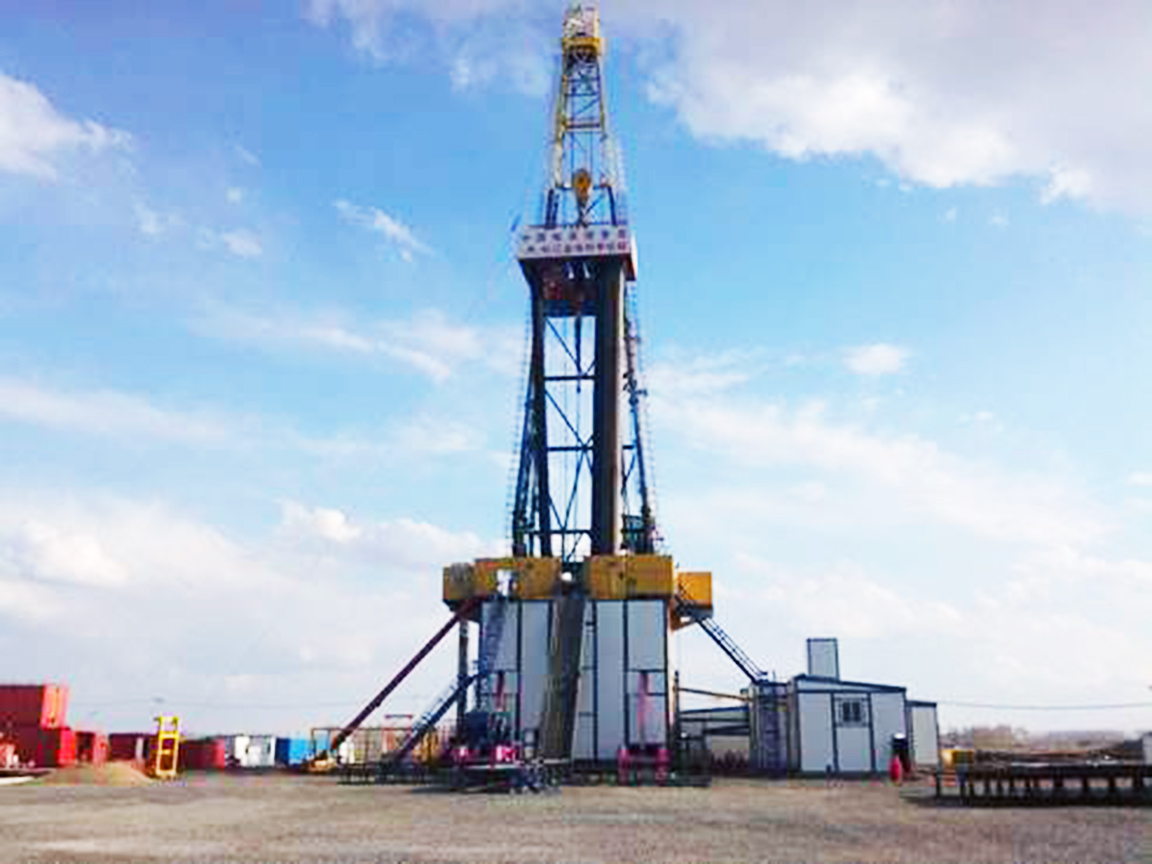 地質(zhì)巖心鉆機(jī)運(yùn)轉(zhuǎn)中需要注意哪些事項(xiàng)？